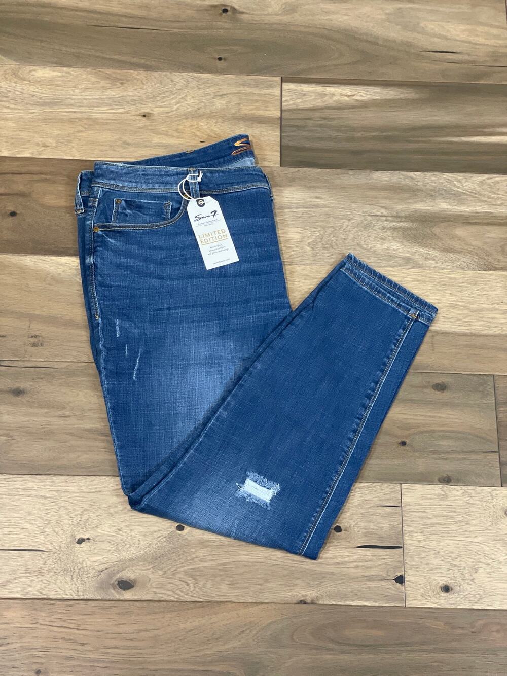 Seven7 Limited Edition Distressed Skinny Jeans Womens Size 22 New With Tag